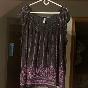 Gitano black and purple shirt